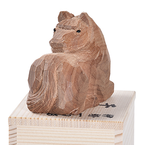 【伊勢一刀彫】 伊勢伝統工芸品　干支彫　丙午(ひのえうま)　化粧箱付